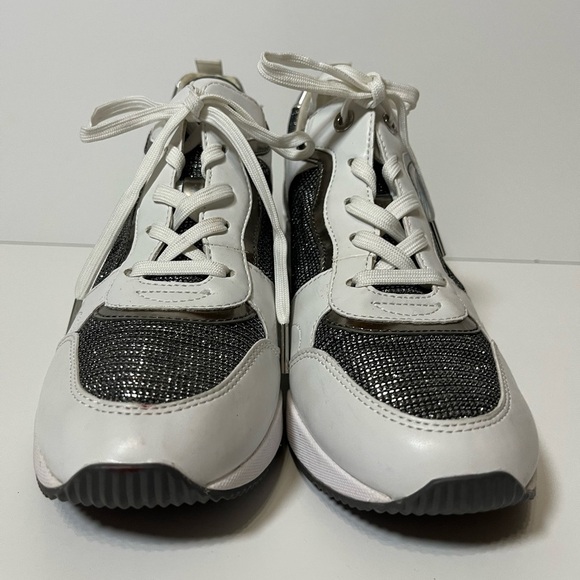 Michael Kors Crista Silver White Mixed Media Wedge Sneakers Glitter Women’s 9.5 - Picture 2 of 12
